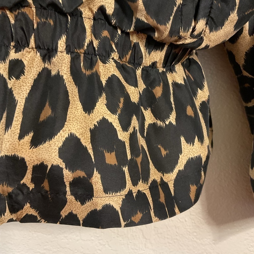 Vintage Petite Sophisticate Jacket Womens Leopard 100% Silk Zip up bomber jacket - Picture 10 of 10